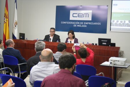 La CEM y la Asociación de la Prensa apuestan por la profesionalización en comunicación corporativa
