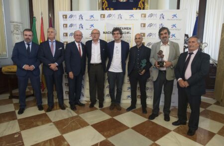 Idígoras y Pachi reciben el premio ‘Elgar’ de Viñetas por su trayectoria