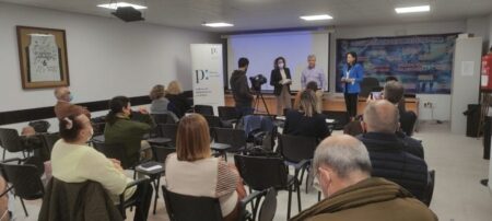 Mayores de Estepona participan en dos talleres