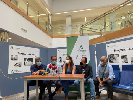 La APM colabora en el primer torneo de fútbol organizado por el Hospital Virgen de la Victoria y el IBIMA