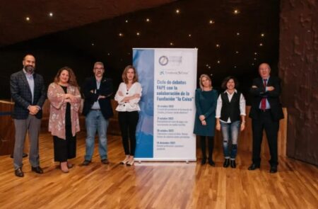 Ciclo de debates FAPE: «El muro de pago no es la solución a la crisis»