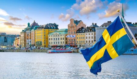 Suecia apuesta por la adquisición y fusión de periódicos para salir de la crisis
