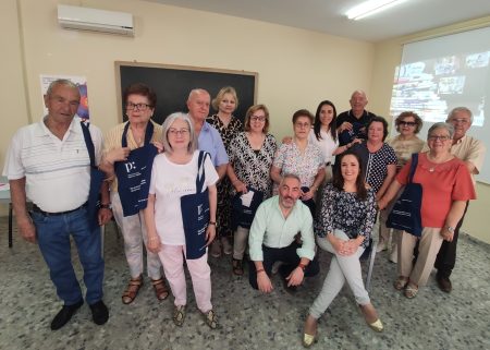 Los mayores de Antequera se forman en alfabetización mediática