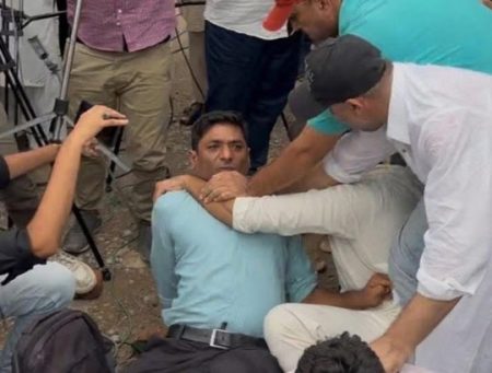 PAKISTÁN | Tres periodistas atacados en Rawalpindi durante una rueda de prensa de Aleema Khan