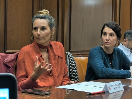 25N | Patricia Simón y Nereida Cea reivindican el liderazgo femenino en la construcción de la paz y en una IA libre de sesgos machistas