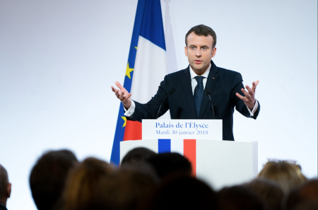 Macron impulsa un sistema de certificación para contenidos fiables en internet
