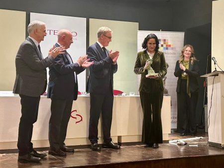 Lydia Cacho recoge el Premio Erasmo de Rotterdam con un mensaje de esperanza y defensa de los derechos humanos