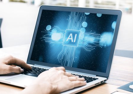La Federación Internacional de Periodistas impulsa normas globales para un uso ético de la inteligencia artificial en el periodismo
