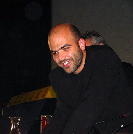 La justicia italiana absuelve al escritor y periodista Roberto Saviano en un fallo considerado histórico para la libertad de prensa