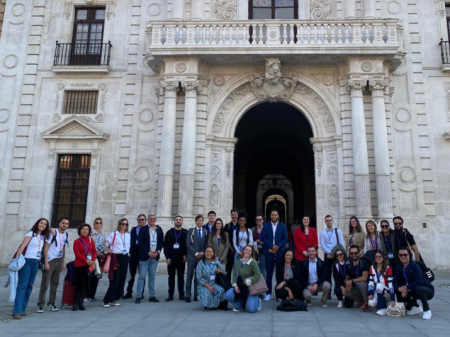 Sevilla reúne en un congreso a expertos internacionales para debatir sobre comunicación y pensamiento crítico